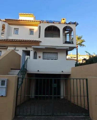 Villa Seaside House, Bellisima Casa En Marbella